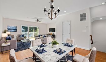 10900 HOLYSTONE Ln 202, Berlin, MD 21811