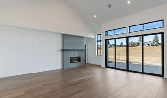 3118 NW Crossing Dr, Bend, OR 97703