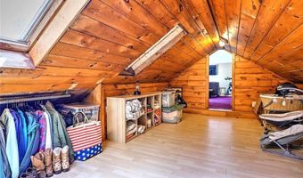 10 Narrow Ln, Charlestown, RI 02813