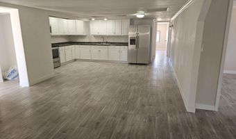 1584 N WOOD St, Casa Grande, AZ 85122