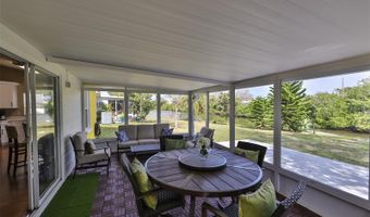 128 LOOKOUT Dr, Apollo Beach, FL 33572