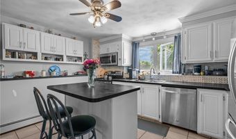157 New St, North Providence, RI 02904