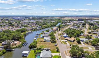 403 FLAMINGO Dr, Apollo Beach, FL 33572