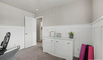 5343 Barton Ct, Ammon, ID 83406