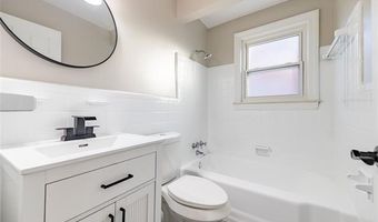 9255 Hubert Ave, Allen Park, MI 48101