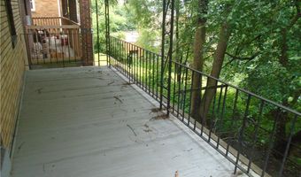 207 Locust St, Ambridge, PA 15003
