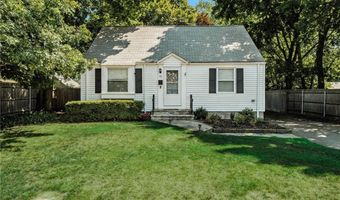 72 Nichols Rd, North Kingstown, RI 02852