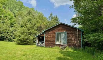 221 Plateau Rd, Calais, VT 05650