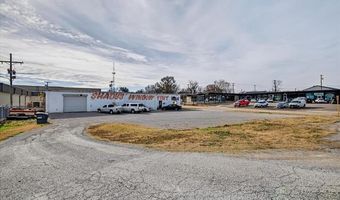 218 S Comanche Ave, Bartlesville, OK 74003