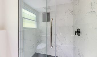 10 Maple Dr, Alloway, NJ 07461