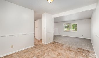 7008 Wannamaker Ln, Charlotte, NC 28226