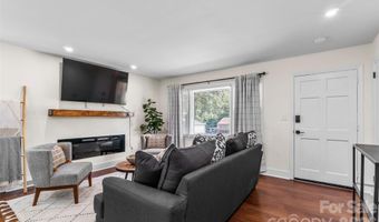 2014 Sandhurst Dr, Charlotte, NC 28205