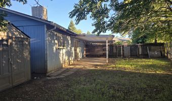 9 Poppy Ct, Anderson, CA 96007
