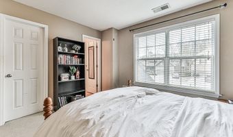 597 Lincolnwood Ln, Acworth, GA 30101