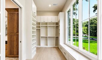 205 Shady Grove Ln, Alpharetta, GA 30009