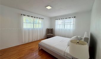 1135 101st St 6, Bay Harbor Islands, FL 33154