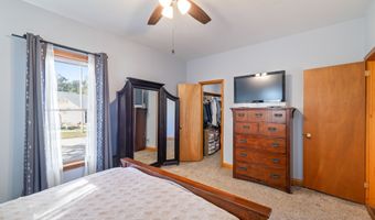 1014 Greene St, Adel, IA 50003