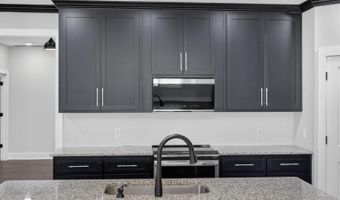 270 CHOCCOLOCCO Dr, Anniston, AL 36207