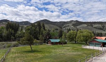 385 River Front Ln, Clayton, ID 83227