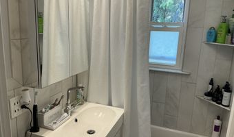 300 Bld # 94 N Bishop Ave 26, Bridgeport, CT 06610