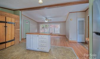 80 Viola Ln, Balsam Grove, NC 28708