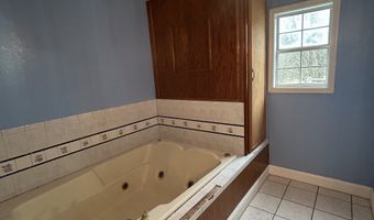 382 Lower Lovelace, West Point, GA 31833