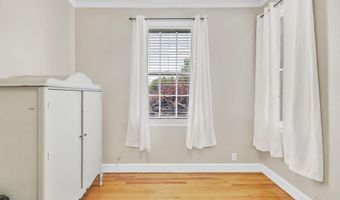 215 E Pine St, Atmore, AL 36502