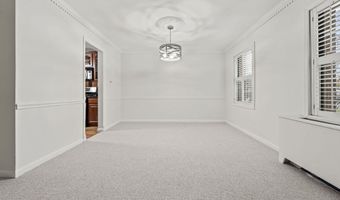 5301 WESTBARD Cir 224, Bethesda, MD 20816
