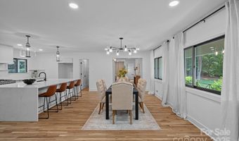 4209 Windwood Cir, Charlotte, NC 28226