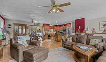 32 Sprague Cir, Johnston, RI 02919