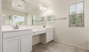 139 E BLUEJAY Dr, Chandler, AZ 85286
