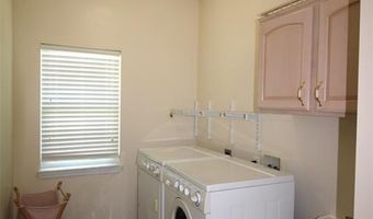 320 Remington Way Dr, Ballwin, MO 63021