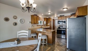 2011 PARK Ave, Cheyenne, WY 82007