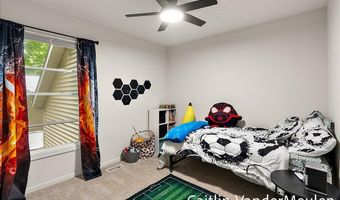 11035 Timberline Dr, Allendale, MI 49401