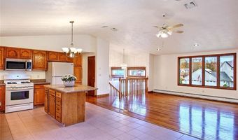 1 Pat Dr, Lincoln, RI 02865