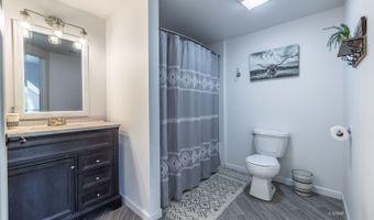 300 Fisher Rd, Athens, OH 45701