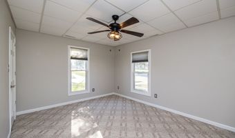 209 4th St SE, Altoona, IA 50009