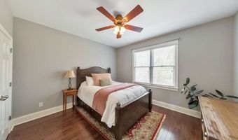 62 Applewood Ln, Acworth, GA 30101