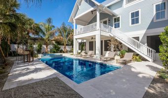 215 SYCAMORE Ave, Anna Maria, FL 34216
