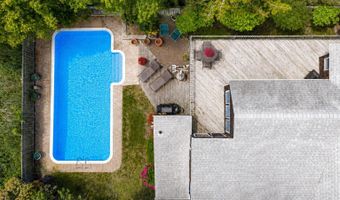 18 W 7TH St, Barnegat Light, NJ 08006