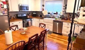 82 Gladstone 1, Boston, MA 02128