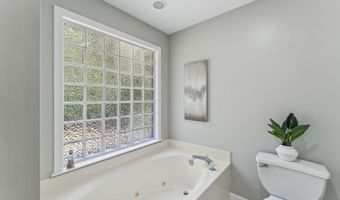 156 GROVE HILL Dr, Alabaster, AL 35007