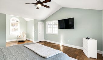 19 Woodhill Hooksett Rd, Bow, NH 03304