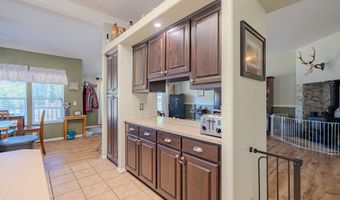 308 SADDLE Rd, Amboy, WA 98601