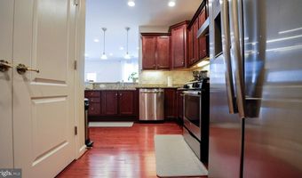 42577 SUNSET RIDGE Sq, Ashburn, VA 20148