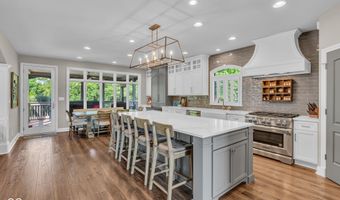 5874 Shallow Water Ln, Bargersville, IN 46106
