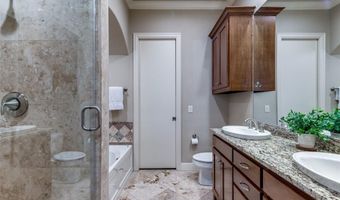 14725 Stanford Ct, Addison, TX 75254