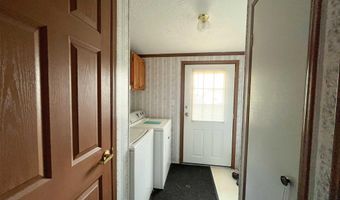 409 233RD St, Aledo, IL 61231