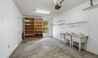 14767 Woodland Rd, Athens, AL 35613