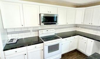 401 W Chestnut St, Archie, MO 64725